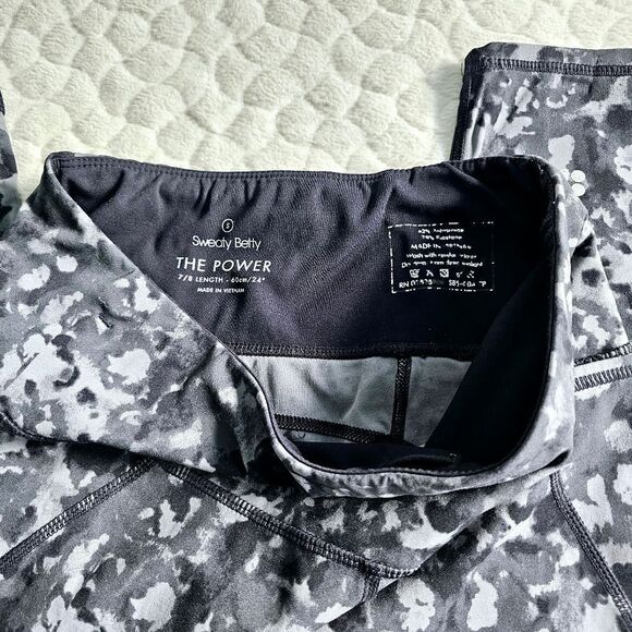 Sweaty Betty Power 7/8 Workout leggings small grey black camo pockets - Picture 8 of 8